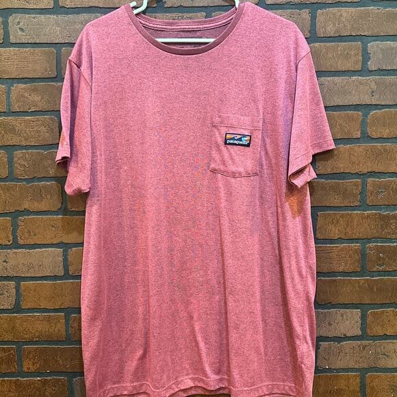 Patagonia Pocket T-Shirt XXL - Rare Wave Logo Tee - Picture 1 of 9